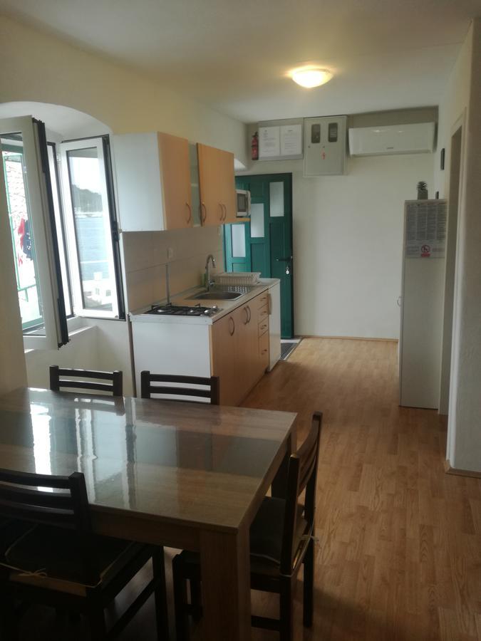 Apartman Ante Murter Buitenkant foto